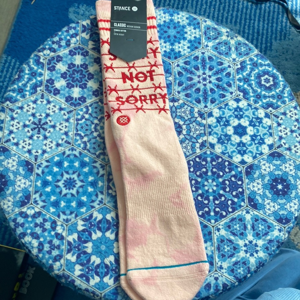 Stance “Sorry Not Sorry” Socks Size Large